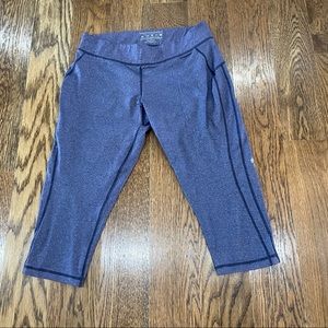 Human Performance Engineering cropped compression Leggings